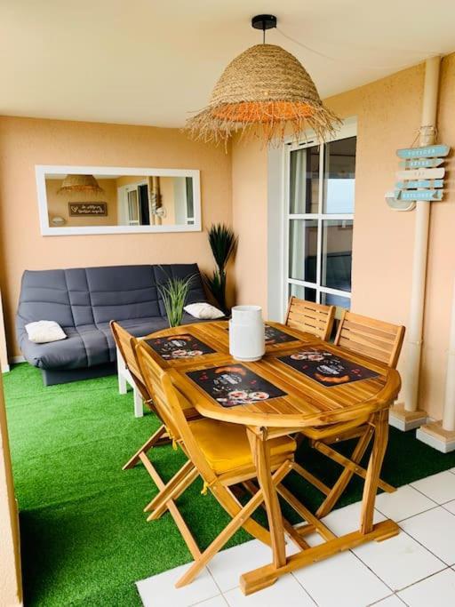 Dans Un Cadre D'Exception, Vue Mer Panoramique A Agay Cote D'Azur, Village Vacances Cap Esterel, T2 Avec Jardin, Golf, Climatisation, Wifi, 5 Piscines Saint-Raphaël Exterior foto