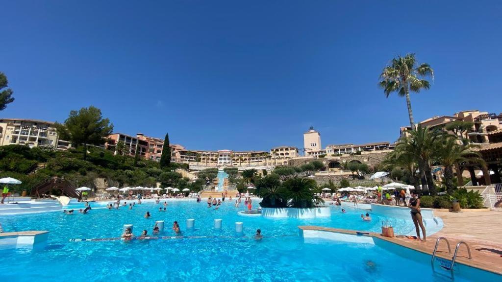 Dans Un Cadre D'Exception, Vue Mer Panoramique A Agay Cote D'Azur, Village Vacances Cap Esterel, T2 Avec Jardin, Golf, Climatisation, Wifi, 5 Piscines Saint-Raphaël Exterior foto